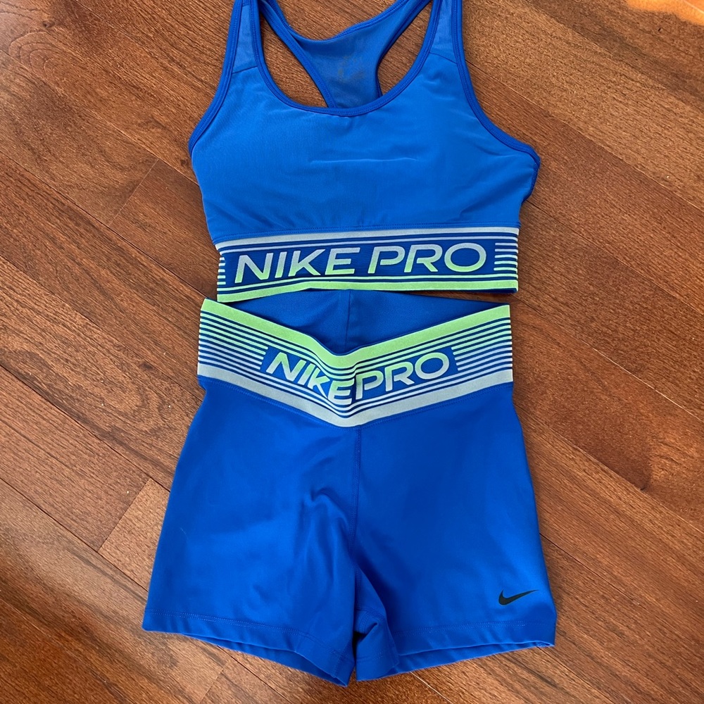 Nike pro blue set shorts sports bra small